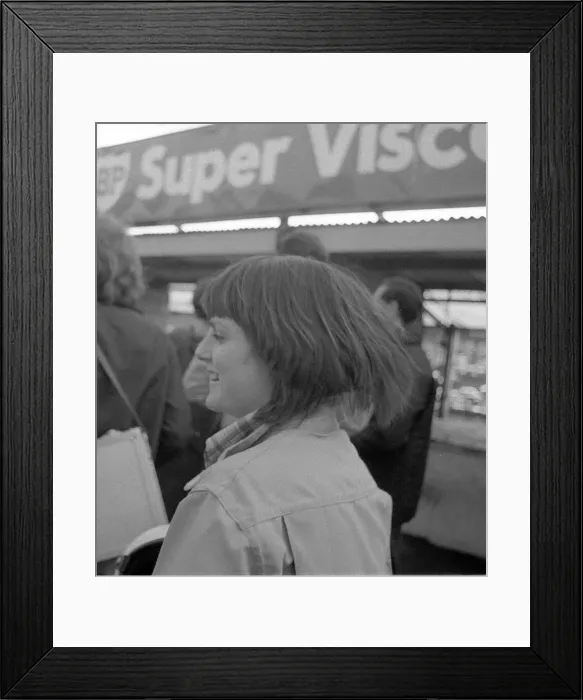 Framed Print : Lady Jane Wellesley at Brands Hatch motor racing circuit Friend of Prince Charles Framed Print : Lady Jane Wellesley at Brands Hatch motor racing circuit Friend of Prince Charles
