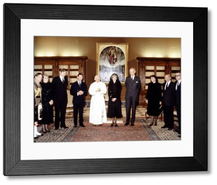 Framed Print : Prince and Princess of Wales visit to Italy, April 1985 Princess Diana Framed Print : Prince and Princess of Wales visit to Italy, April 1985 Princess Diana