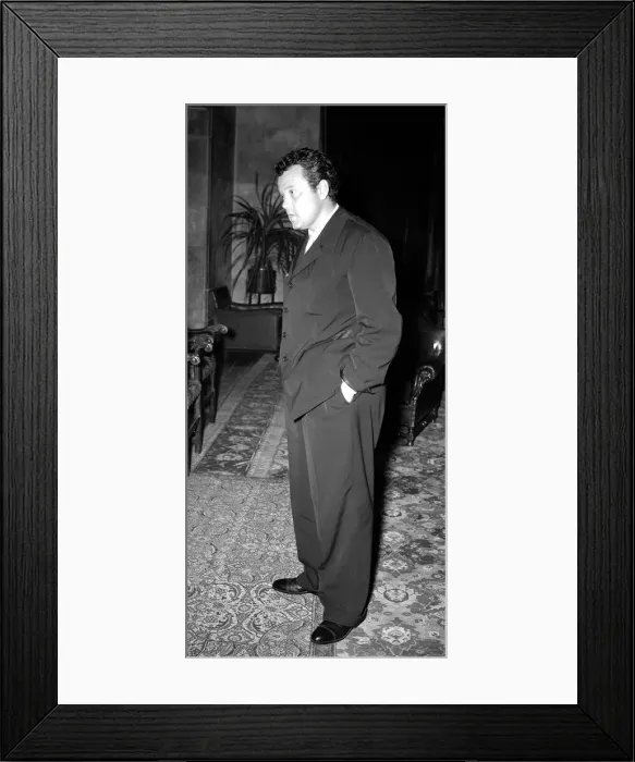 Framed Print : Orson Welles American Actor Film Producer - in London Hotel 22  /  05  /  1951
