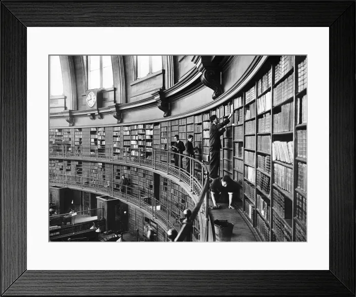 Framed Print : Launderers work to clean 4000000 books in the great library of the British Museum Dbase Framed Print : Launderers work to clean 4000000 books in the great library of the British Museum Dbase