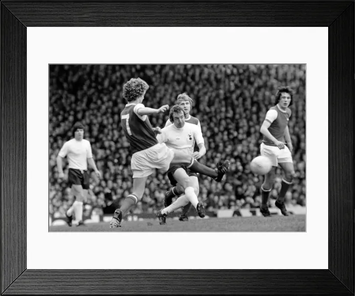 Framed Print : Football: Arsenal (1) vs. Tottenham Hotspur (0). April 1977 77-02053-027 Framed Print : Football: Arsenal (1) vs. Tottenham Hotspur (0). April 1977 77-02053-027