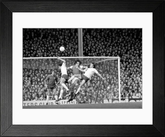 Framed Print : Football: Arsenal (1) vs. Tottenham Hotspur (0). April 1977 77-02053-056 Framed Print : Football: Arsenal (1) vs. Tottenham Hotspur (0). April 1977 77-02053-056