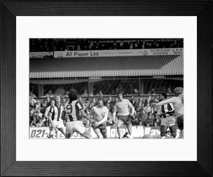 Framed Print : West Bromwich Albion (0) vs. Arsenal (2). April 1977 77-02029