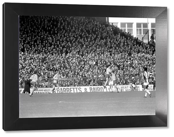 West Bromwich Albion (0) vs. Arsenal (2). April 1977 77-02029-027