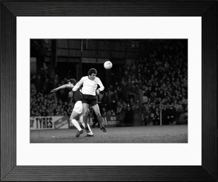 Framed Print : Football: F. A. Cup: West Ham F. C. (0) vs. Liverpool F. C. (2). January 1976 76-00045-058 Framed Print : Football: F. A. Cup: West Ham F. C. (0) vs. Liverpool F. C. (2). January 1976 76-00045-058