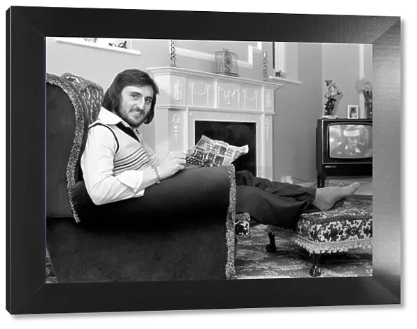West Ham F. C. Frank Lampard at home. February 1975 75-01037-005