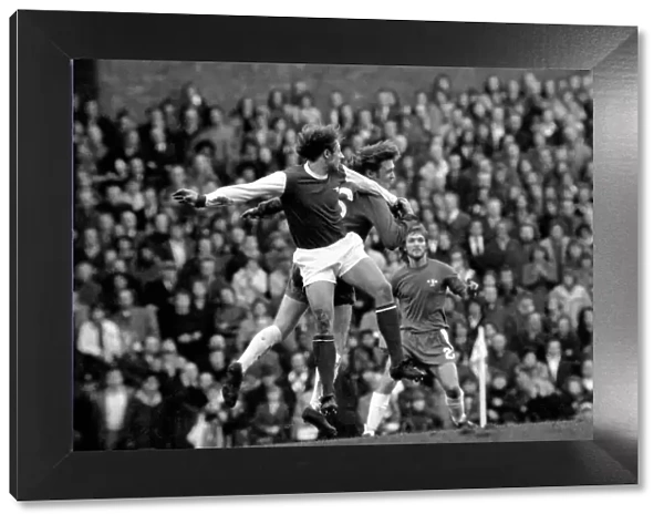 English League Division One match at Highbury Arsenal 1 v Chelsea 2