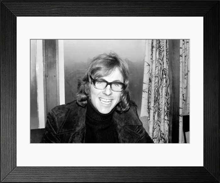 Framed Print : Queens Park Rangers Star Stan Bowles. January 1975 75-00399-002 Framed Print : Queens Park Rangers Star Stan Bowles. January 1975 75-00399-002