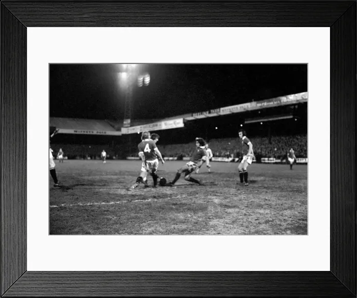 Framed Print : Football: Norwich (1) F. C. v. Manchester United (0) F. C. January 1975 75-00414-054 Framed Print : Football: Norwich (1) F. C. v. Manchester United (0) F. C. January 1975 75-00414-054
