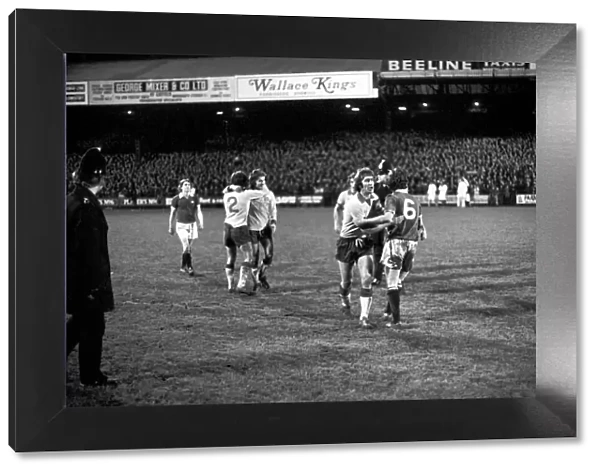 Football: Norwich F. C. (1) v. Manchester United F. C. (0). January 1975 75-00414-042
