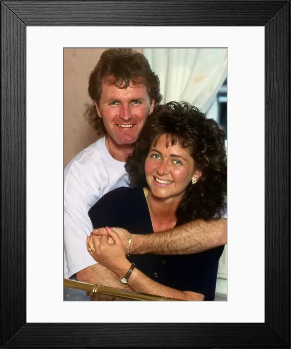 Framed Print : Davie Provan with his girlfriend Fiona May 1989 Framed Print : Davie Provan with his girlfriend Fiona May 1989