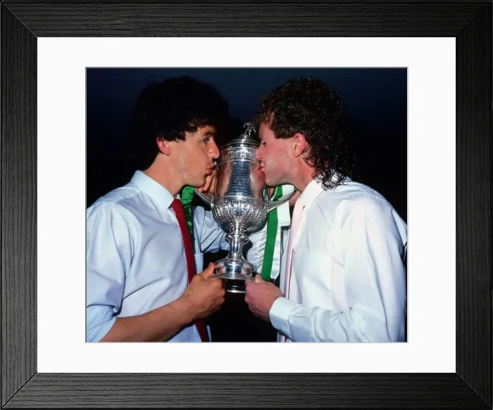 Framed Print : Davie Provan & Frank McGarvey kissing trophy May 1985 Framed Print : Davie Provan & Frank McGarvey kissing trophy May 1985
