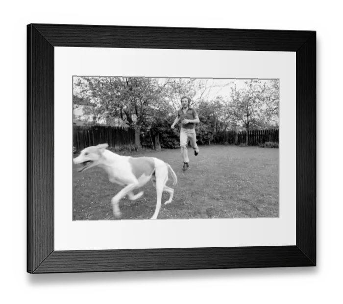 Framed Print : West Ham F. C. Skipper Billy Bonds: West Hams Skipper Billy Bonds Framed Print : West Ham F. C. Skipper Billy Bonds: West Hams Skipper Billy Bonds