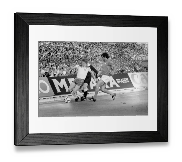 Framed Print : Sport: Football: 1980 European Championships Group B - Italy (1) v. England (0)