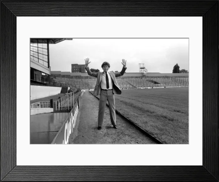 Framed Print : Million Pound Teenager. Clive Allen: Clive Allen the 19-year-old teenager of Queen Park Framed Print : Million Pound Teenager. Clive Allen: Clive Allen the 19-year-old teenager of Queen Park