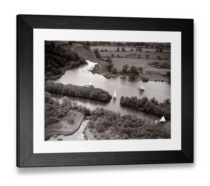 Framed Print : YachtsO sailing on the upper reaches of the river Thames Outdoor Leisure Pursuit Framed Print : YachtsO sailing on the upper reaches of the river Thames Outdoor Leisure Pursuit