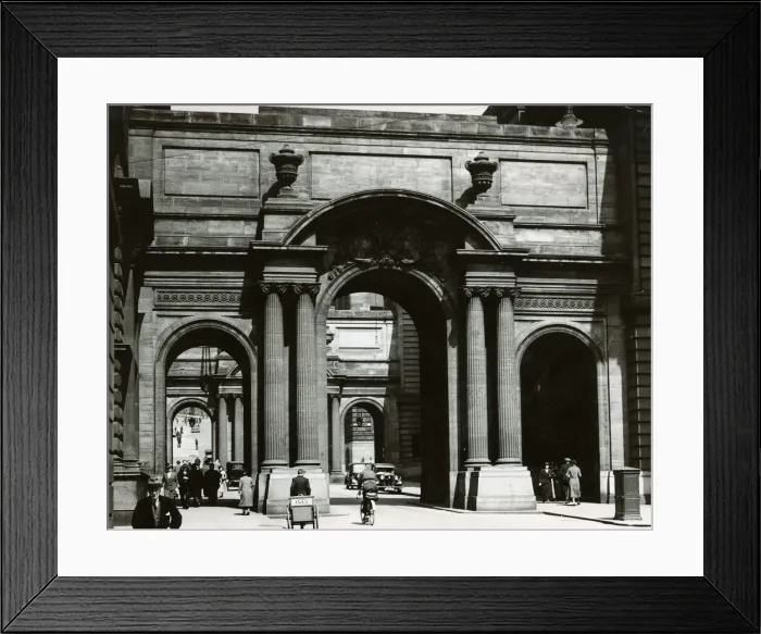 Framed Print : Glasgow City Chambers ARches behind building 1930s John Street Framed Print : Glasgow City Chambers ARches behind building 1930s John Street