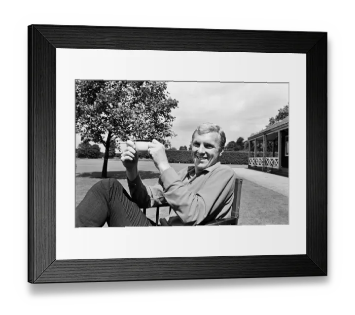 Framed Print : Bobby Moore, relaxes day before the World Cup Final 29th July 1966. match Framed Print : Bobby Moore, relaxes day before the World Cup Final 29th July 1966. match