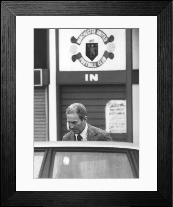 Framed Print : Manchester United managerDave Sexton leaves Old Trafford after being sacked by chairman Framed Print : Manchester United managerDave Sexton leaves Old Trafford after being sacked by chairman