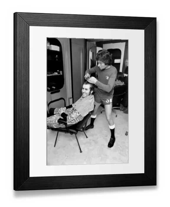 Framed Print : Football fan Vidal Sassoon made a solemn promise that if Chelsea reached the final of