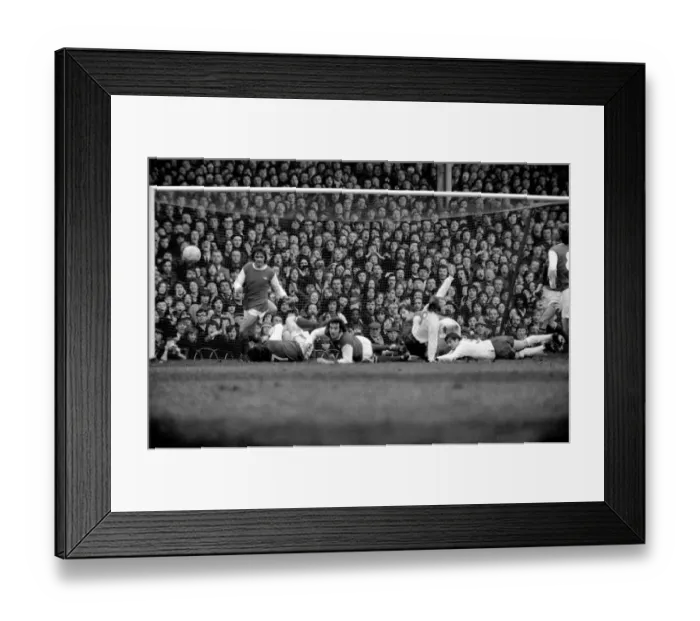 Framed Print : Sport Football: Arsenal v. Derby County F. A. Cup 5th round replay