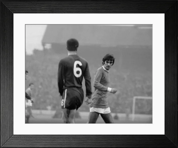 Framed Print : English League Division One match at Stamford Bridge. Chelsea 1 v Manchester United Framed Print : English League Division One match at Stamford Bridge. Chelsea 1 v Manchester United
