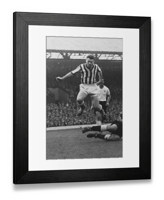 Framed Print : Amby Fogarty Sunderland Football Player circa 1965. a. k. a Framed Print : Amby Fogarty Sunderland Football Player circa 1965. a. k. a