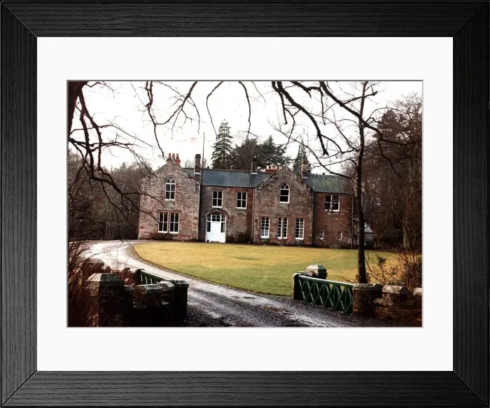 Framed Print : Harwood House home of Baroness Elliot Framed Print : Harwood House home of Baroness Elliot