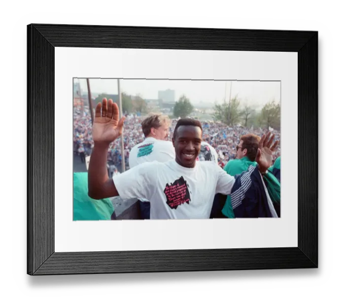 Framed Print : Littlewoods Cup. Oldham Athletic homecoming. 30th April 1990 Framed Print : Littlewoods Cup. Oldham Athletic homecoming. 30th April 1990