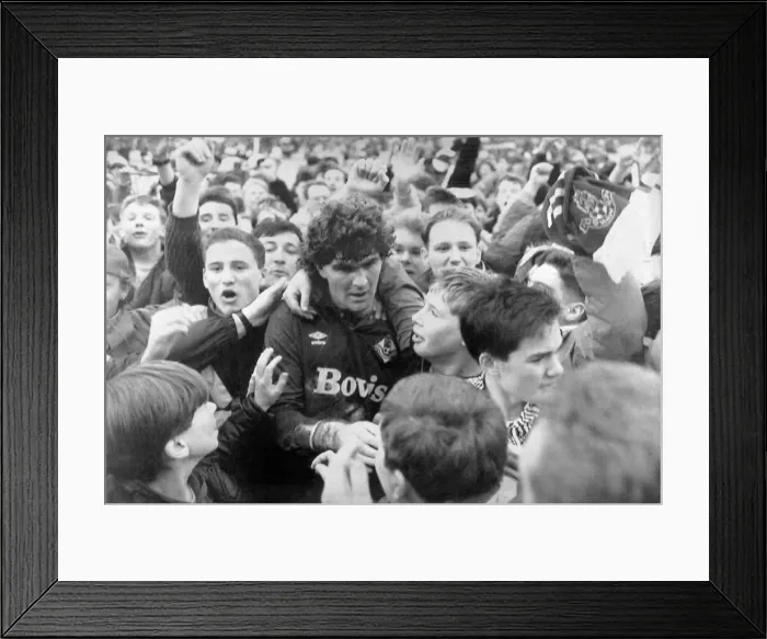 Framed Print : Oldham Athletic v. Everton. Oldham fans mob Ian Marshall after beating Division One Framed Print : Oldham Athletic v. Everton. Oldham fans mob Ian Marshall after beating Division One