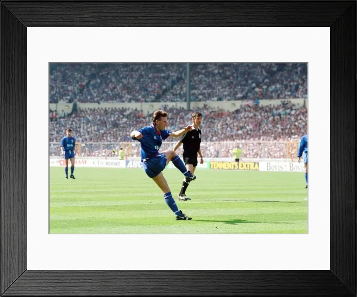 Framed Print : Littlewoods Cup Final. Nottingham Forest 1 v. Oldham Athletic 0 Framed Print : Littlewoods Cup Final. Nottingham Forest 1 v. Oldham Athletic 0