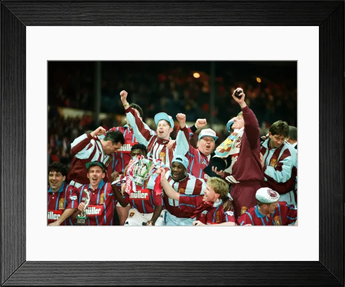 Framed Print : Coca Cola Cup Final. Aston Villa 3 v Manchester United 1. Aston Villa celebrate Framed Print : Coca Cola Cup Final. Aston Villa 3 v Manchester United 1. Aston Villa celebrate
