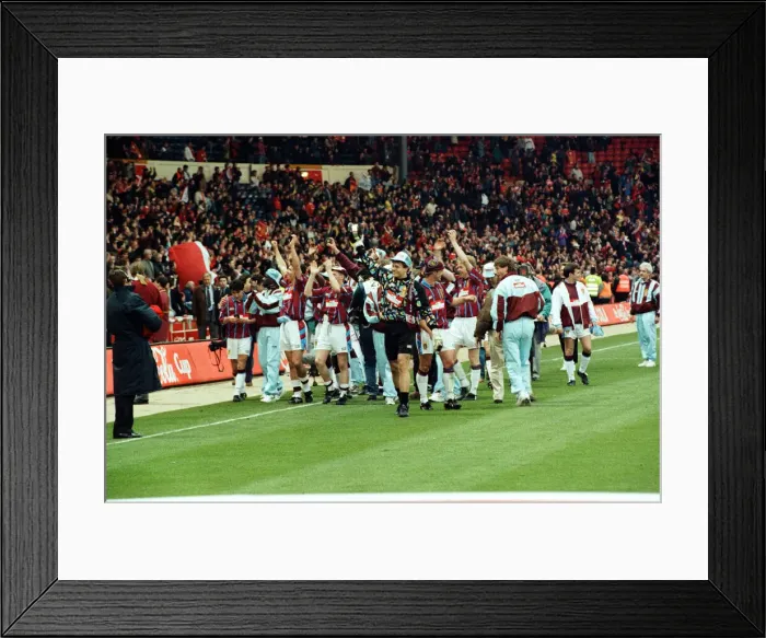 Framed Print : Coca Cola Cup Final. Aston Villa 3 v Manchester United 1. Aston Villa celebrate Framed Print : Coca Cola Cup Final. Aston Villa 3 v Manchester United 1. Aston Villa celebrate