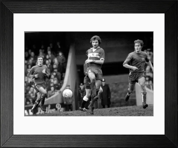 Framed Print : Football: Chelsea F. C. vs. Middlesboro F. C. Middlesboro star Graeme Souness beats off Framed Print : Football: Chelsea F. C. vs. Middlesboro F. C. Middlesboro star Graeme Souness beats off