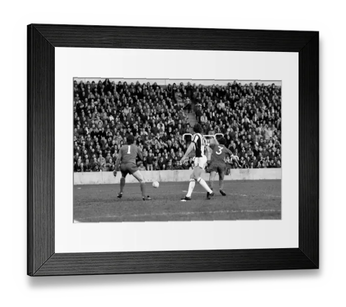 Framed Print : Sport: Football: West Bromwich Albion v. Liverpool. Action during the match