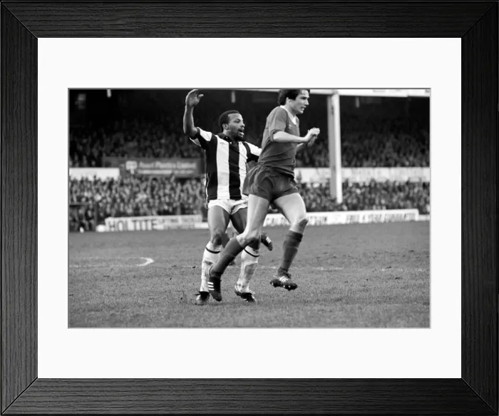 Framed Print : Sport: Football: West Bromwich Albion v. Liverpool. Action during the match Framed Print : Sport: Football: West Bromwich Albion v. Liverpool. Action during the match