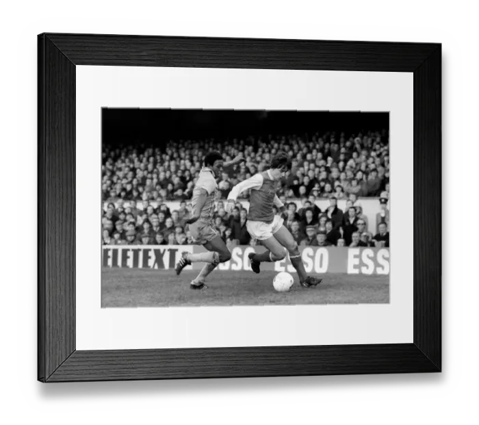 Framed Print : Sport: Football: Arsenal vs. Coventry. Action from the match. February 1981 81-00516-103 Framed Print : Sport: Football: Arsenal vs. Coventry. Action from the match. February 1981 81-00516-103