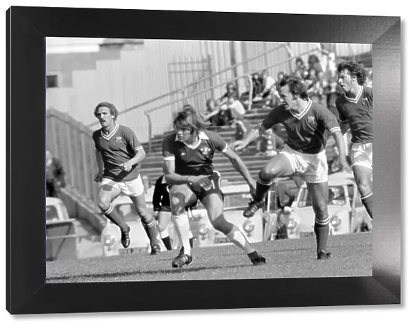 Football  /  Sport. Chelsea v. Bristol City. September 1975 75-04969-016