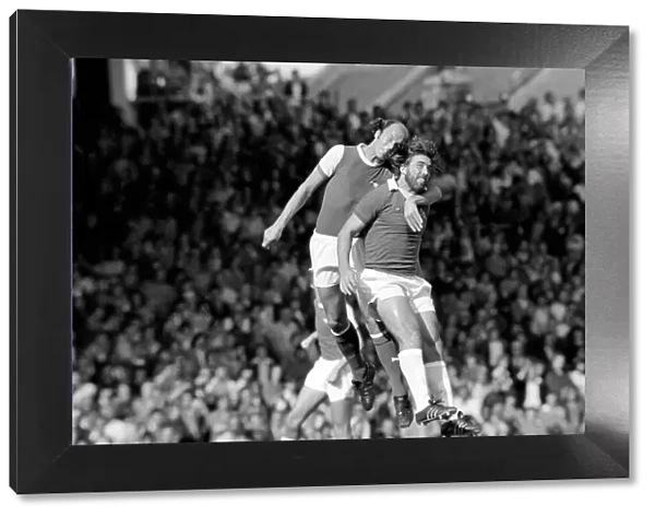 Sport  /  Football: Arsenal v. Everton. September 1975 75-04968-014