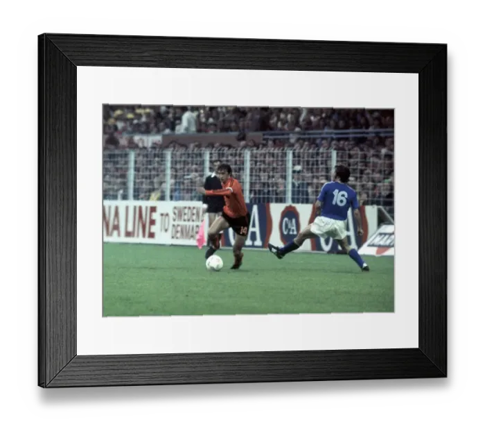 Framed Print : World Cup First Round Group 3 match in Dortmund, West Germany. Holland 0 v Sweden 0
