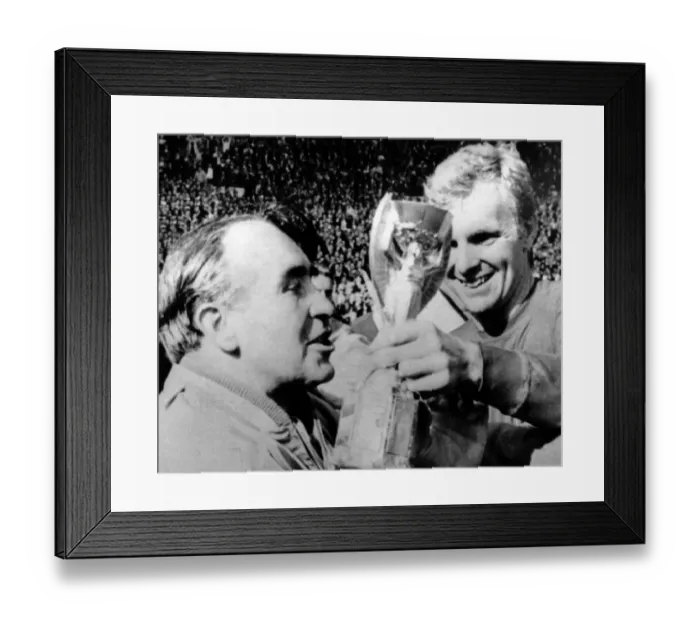 Framed Print : 1966 World Cup Final at Wembley Stadium. England 4 v West Germany 2 after extra Framed Print : 1966 World Cup Final at Wembley Stadium. England 4 v West Germany 2 after extra