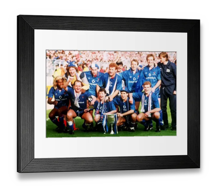 Framed Print : Zenith Data Systems Cup Final at Wembley Stadium. Chelsea 1 v Middlesbrough 0