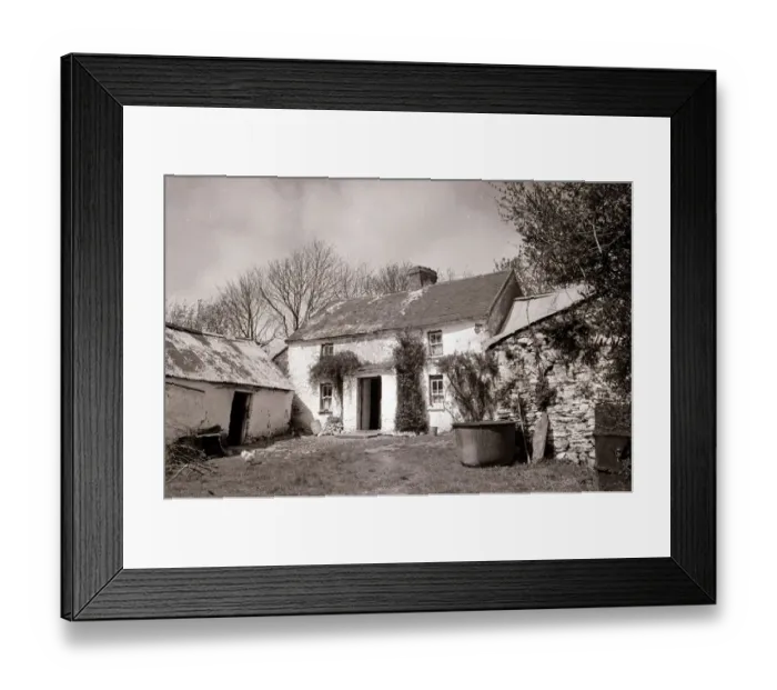 Framed Print : A cottage in County Wexford where it is believed President Kennedys ancestors came