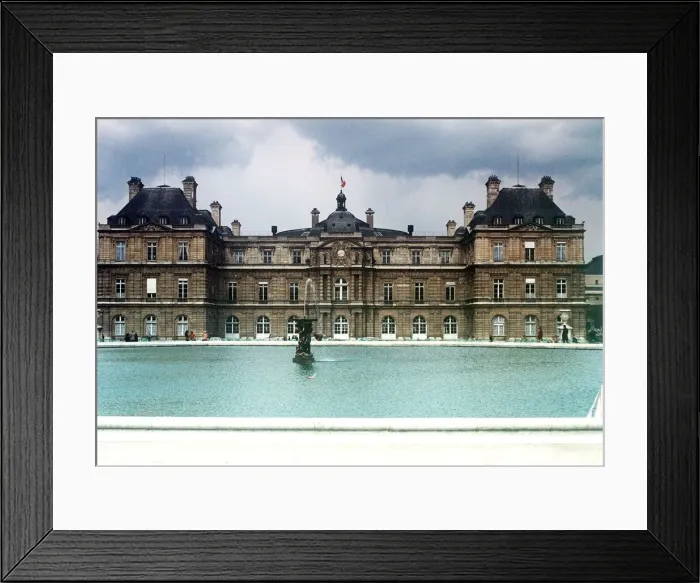Framed Print : France Paris 1978 Luxembourg Palace, Paris Palais du luxembourg Framed Print : France Paris 1978 Luxembourg Palace, Paris Palais du luxembourg
