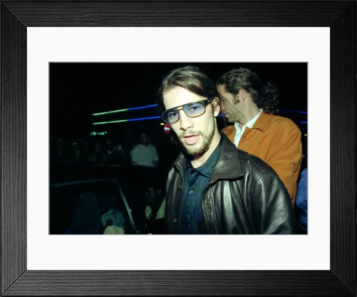Framed Print : Jay Kay of Jamiroquai June 1997 Framed Print : Jay Kay of Jamiroquai June 1997