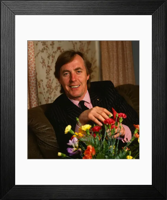 Framed Print : Simon Dee DJ disc jockey April 1988 Framed Print : Simon Dee DJ disc jockey April 1988