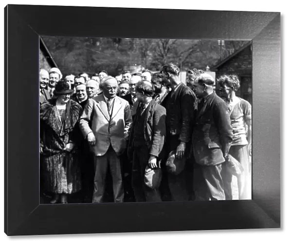 David Lloyd George pictured during a visit to the colliery at Mountain Ash talking with