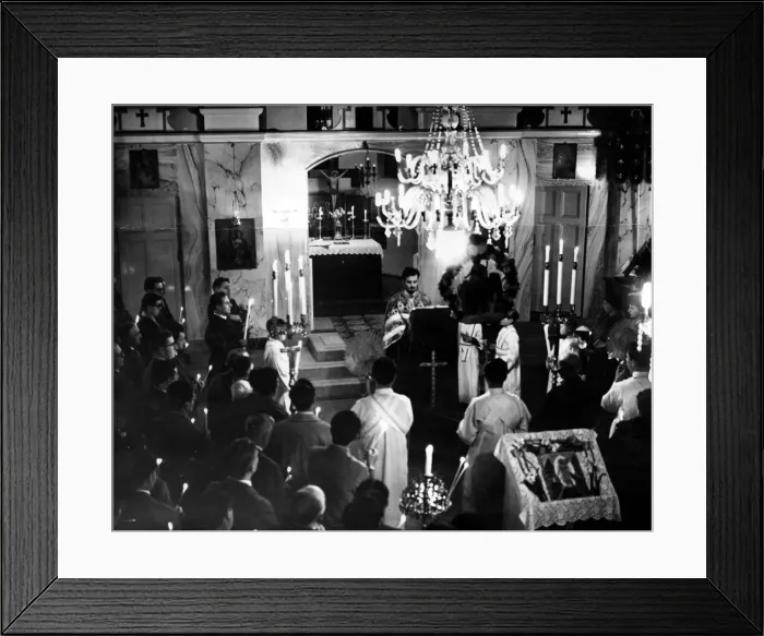 Framed Print : The Greek Orthodox Church, Butetown, Cardiff - members of the congregation burn tapes Framed Print : The Greek Orthodox Church, Butetown, Cardiff - members of the congregation burn tapes