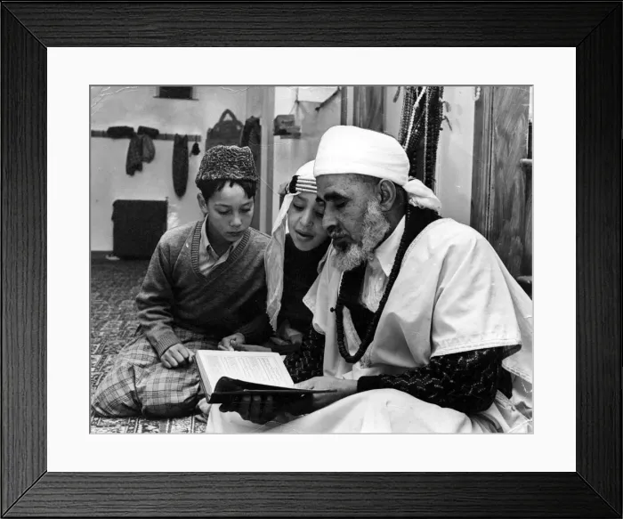 Framed Print : Two arab boys born in Cardiff receive instruction on the Koran Framed Print : Two arab boys born in Cardiff receive instruction on the Koran