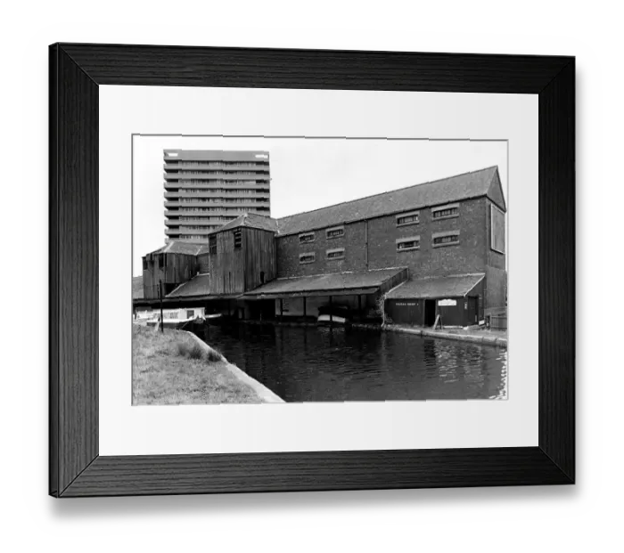 Framed Print : Coventry Canal Basin